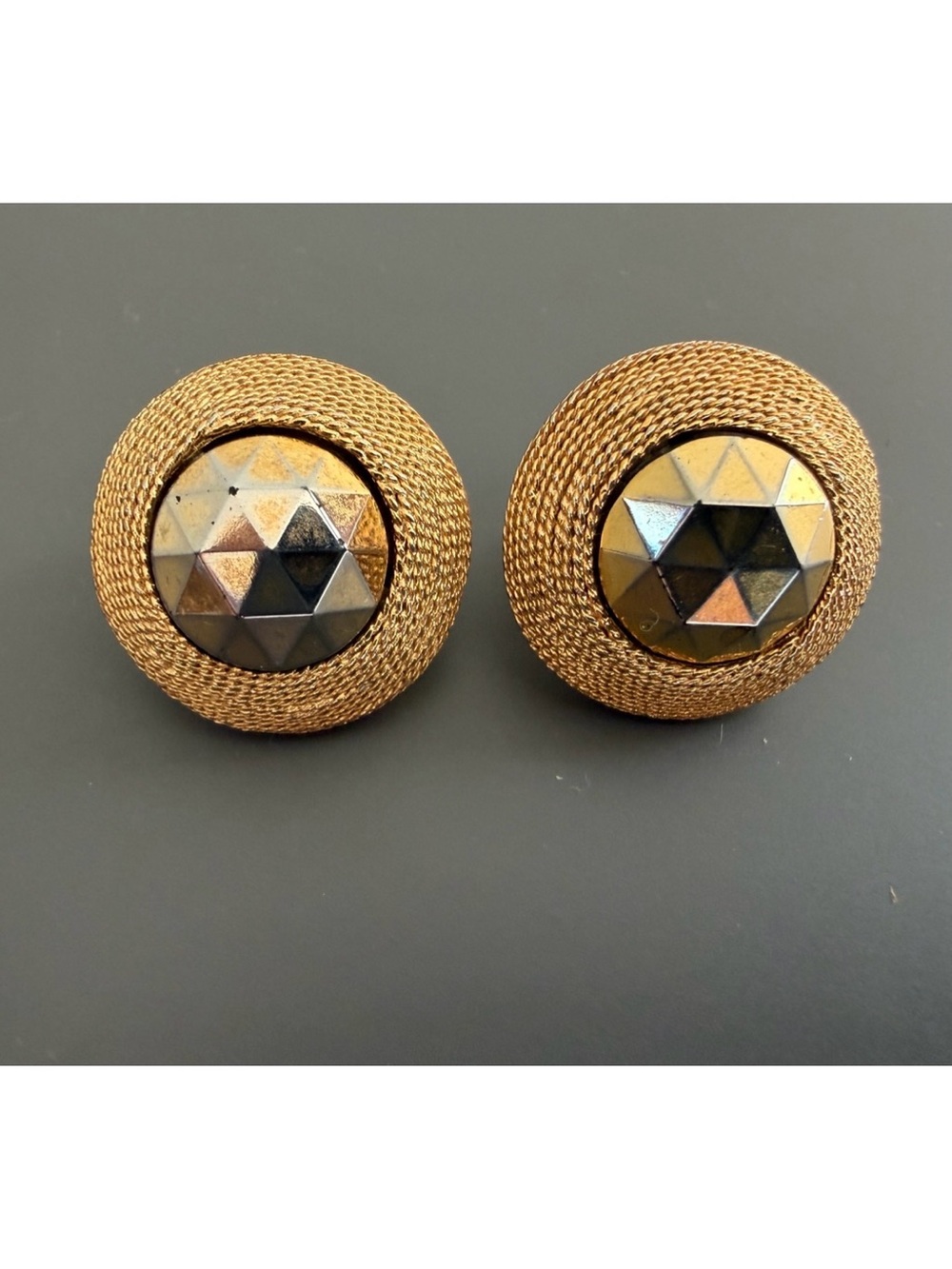 Vintage Crown Trifari Gold Tone Clip-On Earrings Faceted Hematite Center